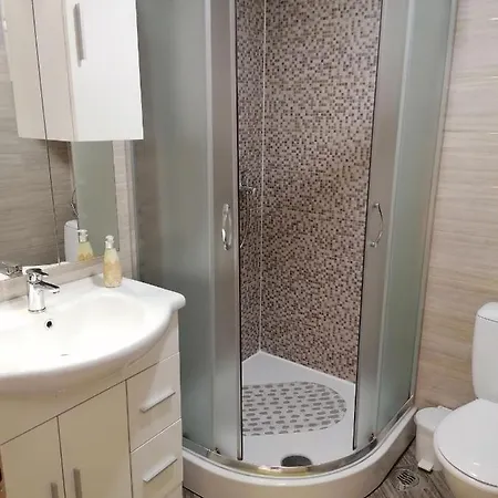 Katarina Guest house 3*